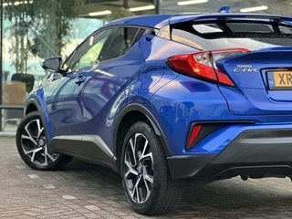 Toyota C-HR Toyota C-HR 1.8 Hybrid Dynamic Clima Cruise 18