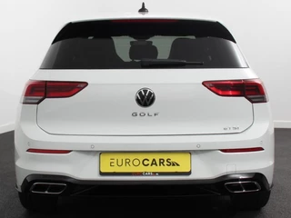 Volkswagen Golf Volkswagen Golf 1.5 eTSI 150pk DSG R-Line | Panorama dak | Navigatie | Apple Carplay/Android Auto | Climate Control | Camera | Dab | Extra Getint Glas | Adaptive Cruise Control | Virtual Cockpit | Lichtmetalen Velgen - afbeelding nr 5