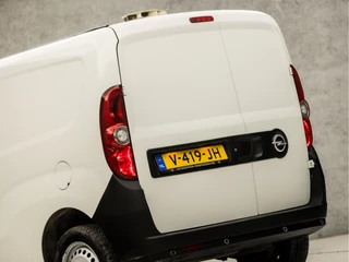 Opel Combo (NAVIGATIE, CRUISE, BLUETOOTH, ELEK PAKKET, ARMSTEUN, SPORTSTOELEN, LM VELGEN, PARKEERSENSOREN, NIEUWE APK, NIEUWSTAAT) - afbeelding nr 9