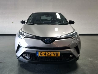 Toyota C-HR Toyota C-HR 1.8 Hybrid Bi-Tone Plus / JBL / Trekhaak - afbeelding nr 3