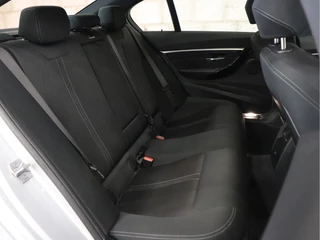 BMW 3 Serie BMW 3 Serie 320i Executive |M-SPORT|ORIG. NL|CRUISE|DEALER ONDERH.|NAP| - afbeelding nr 21