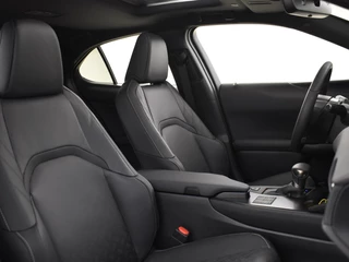 Lexus UX - afbeelding nr 5