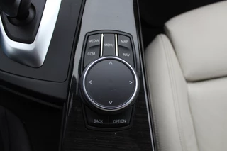 BMW 4 Serie BMW 4 Serie Gran Coupé 430i xDrive High Exe. M Sport 62.559 km! / Camera / Leder / 18'' / Harman Kardon / Navigatie / DAB / Stoelverwarming / Cruise Control - afbeelding nr 28