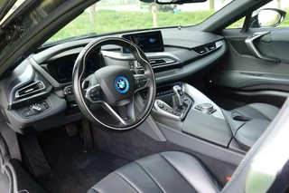 BMW i8 BMW i8 Coupé / NL Auto / Dealeronderhouden / Top conditie / Head up / 360 camera - afbeelding nr 6