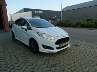 Ford Fiesta Ford Fiesta 1.0 EcoBoost 100pk  ST- Line /Navi/Cruise/Airco - afbeelding nr 6