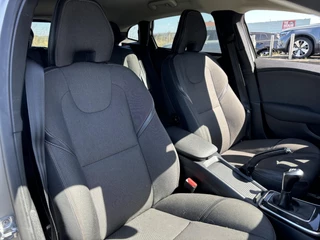 Volvo V40 Volvo V40 Cross Country 2.0 T3 Nordic+ | Standkachel | BLIS | Stoelverwarming | Trekhaak | On Call - afbeelding nr 20