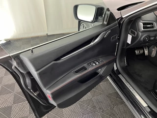 Maserati Ghibli Maserati Ghibli 3.0 S Q4 Sports-Pack Aut. *LUXURY-LEATHER | BI-XENON | HARMAN/KARDON-SOUNDSYTEM | NAVI-FULLMAP | HEATED-SPORTSEATS | SHIFT-PADDLES | KEYLESS | CAMERA | ECC | PDC | CRUISE | 21''ALU* - afbeelding nr 24