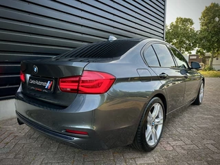 BMW 3 Serie BMW 3 Serie 320i AUT|SPORTLEER|CAMERA|CARPLAY|HiFi - afbeelding nr 38