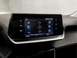Peugeot 208 (APPLE CARPLAY, GROOT NAVI, 360 CAMERA, LEDER, GETINT GLAS, SPORTSTOELEN, LM VELGEN, LED KOPLAMPEN, LANE ASSIST, PARKEERSENSOREN, NIEUWSTAAT) - afbeelding nr 24