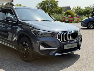 BMW X1 BMW X1 X1 xDrive25e plugin xLine | 220PK | Vleder | Pano | Camera - afbeelding nr 6