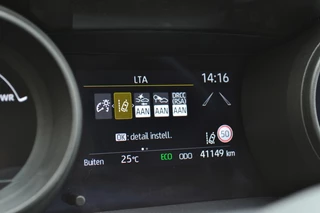 Toyota Yaris Toyota Yaris 1.5 Hybrid Dynamic LED/Camera/Navi/1e eigenaar - afbeelding nr 36