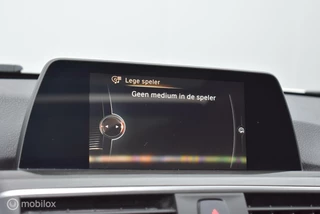 BMW 3 Serie BMW 320i Touring Luxury Mineralweiß Pano Keyless Leder LED Navi 17