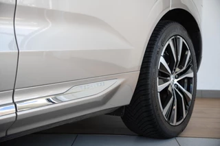 Volvo XC60 Volvo XC60 2.0 T8|455PK AWD|Org NL|1ste Eig|Ultimate Bright|Luchtv.|Bowers & Wilkins|Trekhaak|Head-Up|Pano|Crystal|Dealer Onderhouden - afbeelding nr 34
