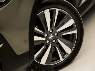 Peugeot 3008 (PANORAMADAK, APPLE CARPLAY, GROOT NAVI, 360 CAMERA, KEYLESS, LEDER, SPORTSTOELEN, GETINT GLAS, FOCAL AUDIO, ZWART HEMEL, NIEUWE APK, NIEUWSTAAT) - afbeelding nr 35