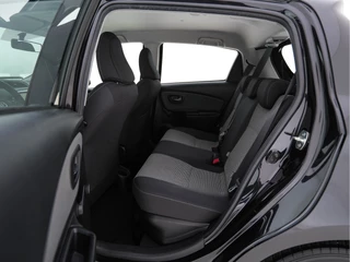 Toyota Yaris Toyota Yaris 1.5 Hybrid Aspiration Aut. *ECC | HEATED-SEATS | CAMERA | COMFORT-SEATS* - afbeelding nr 10