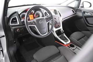 Opel Astra Opel Astra Sports Tourer 1.4 Turbo Sports Tourer *Navigatie*DAB*Park Assist* - afbeelding nr 12