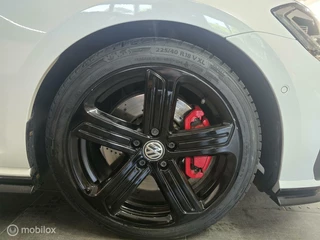 Volkswagen Golf Volkswagen Golf 2.0 TSI GTI TCR/ 290 PK / ACC / Nieuwe staat - afbeelding nr 10