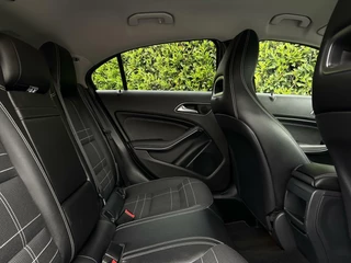 Mercedes-Benz A-Klasse Mercedes A-klasse 220 4Matic Prestige, CRUISE, NAVI, CAMERA, LEDER, LED, XENON, AIRCO, PDC, LICHTMETAAL 18