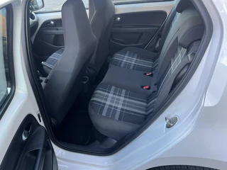 Volkswagen up! Volkswagen Up! 1.0 high up! BMT AUTOMAAT*Club*Stoelvw*NaviBT - afbeelding nr 10