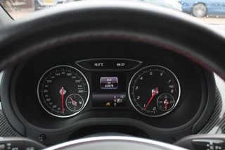Mercedes-Benz B-Klasse Mercedes-Benz B-Klasse 180 Business Solution AMG Upgrade Edition / Camera / Navigatie / 18'' / Stoelverwarming / Cruise Control - afbeelding nr 17