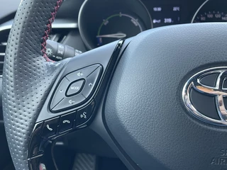Toyota C-HR Toyota C-HR 2.0 Hybrid GR-Sport | Stuur + Stoelverwarming | Blindspot | JBL - afbeelding nr 13