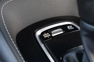 Toyota Corolla Touring Sports Toyota Corolla Touring Sports 1.8 Hybrid 140PK Dynamic | Apple CarPlay & Android Auto | 17” li - afbeelding nr 29