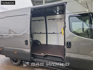 Iveco Daily Iveco Daily 35S21 Automaat 2025model Black Edition L2H2 Trekhaak ACC LED CarPlay Camera 12m3 Airco Trekhaak - afbeelding nr 7