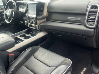 Dodge Ram 1500 Dodge Ram 1500 4X4 5.7 V8 4x4 PANO+LUCHT+22INCH+WIDEBODY - afbeelding nr 2