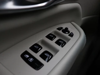 Volvo XC90 Volvo XC90 T8 PLUG-IN HYBRID ULTIMATE BRIGHT 21INCH LUCHTVERING FULL-LED H/ - afbeelding nr 17