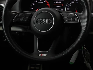 Audi A3 Audi A3 30 TFSI Sport S Line Edition | Half leder |  Full LED | Sportstoelen | Navigatie | Trekhaak | Parkeerhulp | Climate control | Cruise control | Bluetooth - afbeelding nr 8