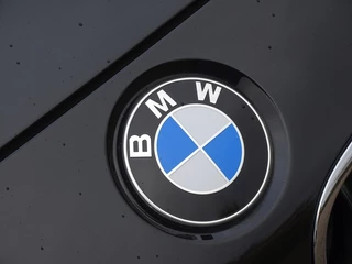 BMW 3 Serie BMW 3 Serie 330e 252PK M-Sport Ed. / M-Perf. / LED - afbeelding nr 36