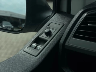 Volkswagen Transporter Volkswagen Transporter 2.0 TDI 84KW L2H1 LANG CRUISE AIRCO PDC - afbeelding nr 16