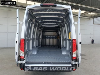 Iveco Daily Iveco Daily 35S21 210PK 3.0L Automaat 2025 model L3H2 ACC LED CarPlay Velgen Camera 16m3 Airco - afbeelding nr 3