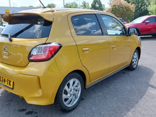 Mitsubishi Space Star 1.2 80pk Nova 5-Deurs | 1ste Eigenaar | Navi | Apple Carplay+Android Auto | Clima | Cruise | Licht+Regensensor | Keyless Entry | Stoelverwarming | Pdc | Privacy Glass | 14''lm - afbeelding nr 35