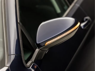 Volkswagen Golf Volkswagen Golf 1.0 TSI Sportline (NAVIGATIE, CLIMATE, CAMERA, SPORTSTOELEN, LM VELGEN, PARKEERSENSOREN, CRUISE, NIEUWE APK, NIEUWSTAAT) - afbeelding nr 33
