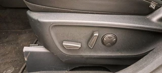 Ford Kuga Ford Kuga 2.5 PHEV Titanium 225pk | Driver Assistance Pack | Winterpack | AGR Stoelen met half leder | Trekhaak Wegklapbaar | Michelin Cross Climate - afbeelding nr 10