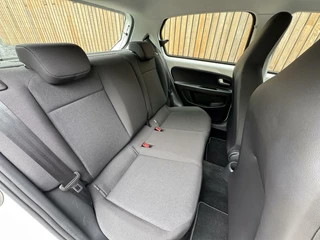 Volkswagen up! Volkswagen Up! 1.0 BMT move up! Airco | Elektrische ramen | DAB radio | LED dagrijverlichting | 15 inch lichtmetalen velgen | NAP - afbeelding nr 28