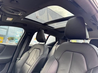 Volvo XC40 Volvo XC40 1.5 T5 R Design - Panoramadak - leer - 360 camera - trekhaak org. - afbeelding nr 31