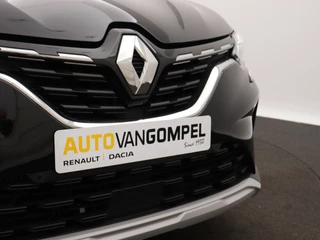 Renault Captur / CAMERA / NAVI /ADAPTIVE CRUISE / 18