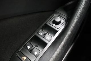 Škoda Kamiq Škoda Kamiq 1.5 TSI ACT Style | Two-Tone! - afbeelding nr 33
