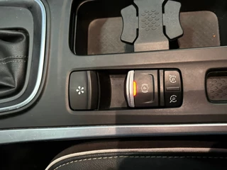 Renault Mégane Estate Renault Mégane Estate 1.3 TCe Bose Automaat | Navi | Clima | Cruise | PDC | Open dak | Trekhaak - afbeelding nr 20