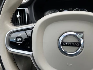 Volvo XC60 Volvo XC60 2.0 D4 AWD INSCRIPTION - PANO - 20 INCH - afbeelding nr 18
