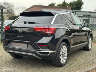 Volkswagen T-Roc Volkswagen T-Roc 1.5 TSI Sport Pano/Keyless/Camera - afbeelding nr 11