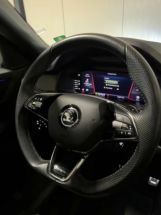 Škoda Kodiaq Skoda Kodiaq 1.5 TSI Sportline Pano Virtual 7 Pers Trekhaak - afbeelding nr 17