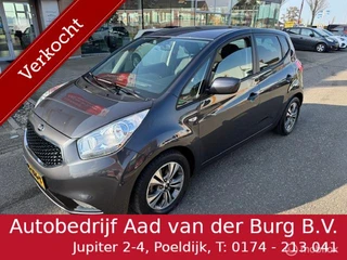 Kia Venga 1.4 CVVT DynamicLine PlusLine Hoge instap , Climate & Cruise Controle , Airco , Bluetooth , Navigatie & Camera , Armsteunen aan beide voorstoelen ,