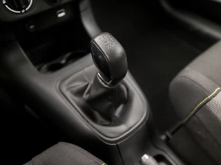 Citroën C3 (BLUETOOTH, CRUISE, ELEK RAMEN, SPORTSTOELEN, ARMSTEUN, MULTIFUNCTIONEEL STUURWIEL, NIEUWSTAAT) - afbeelding nr 11
