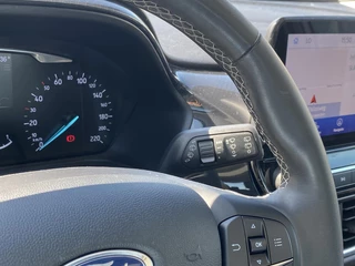 Ford Puma Ford Puma 1.0 EcoBoost Hybrid Titanium 125pk | Comfort pakket | Winterpack | Panoramadak | Trekhaak | Adaptieve Cruise | BLIS - afbeelding nr 26