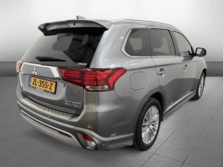Mitsubishi Outlander Mitsubishi Outlander 2.4 PHEV Intense+ - afbeelding nr 2
