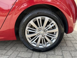 Peugeot 208 Peugeot 208 1.2 PureTech Allure - afbeelding nr 9