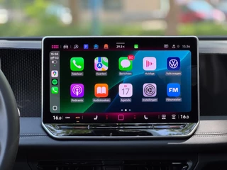 Volkswagen Tiguan Volkswagen TIGUAN 1.5 eTSI DSG Lane ass Drive pilot CarPlay 150 PK Keyless Camera Sfeerverlichting Life edition Direct leverbaar - afbeelding nr 33